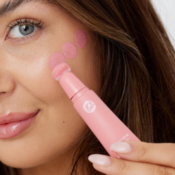 GOSH BLUSH UP CREME 002 ROSE. paraplume